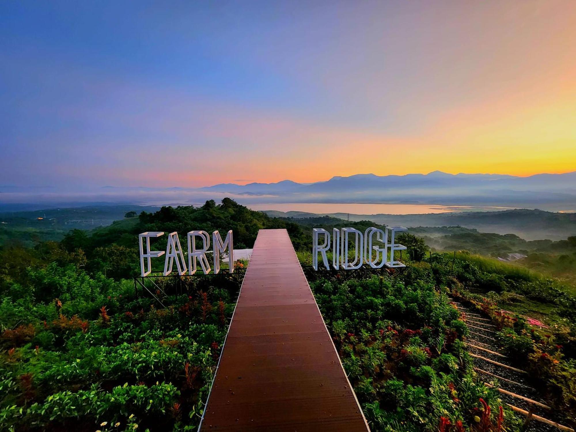 Farm Ridge By Desmond Farm Villa Sampaloc  Luaran gambar